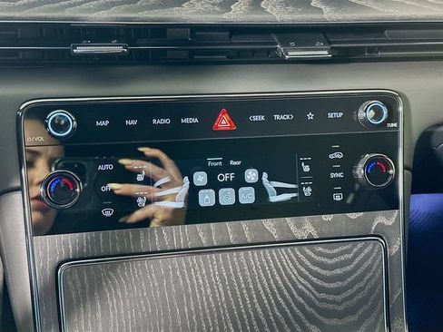 New 2026 Genesis GV80 3.5T Prestige AWD/4WD image 14