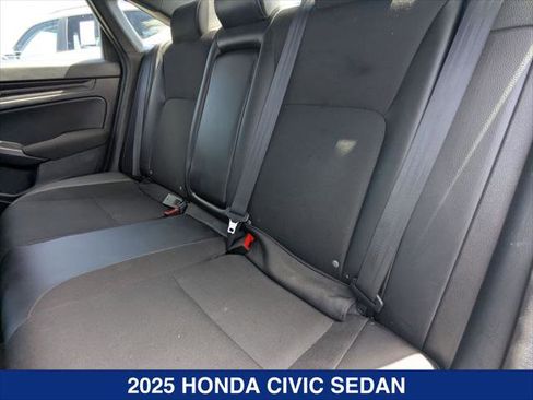 Used 2025 Honda Civic Sport image 21