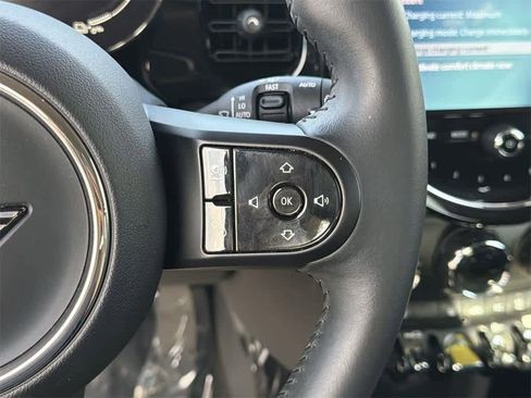 Used 2023 MINI Cooper SE image 14