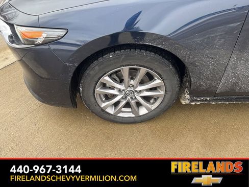 Used 2020 MAZDA MAZDA3 Sedan image 26