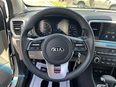 Used 2020 Kia Sportage LX AWD/4WD image 30