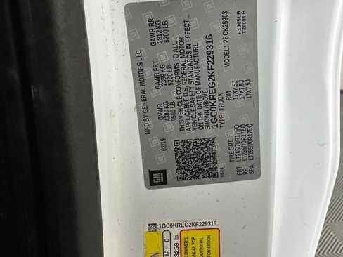 Used 2019 Chevrolet Silverado 2500 W/T w/ Snow Plow Prep Package image 19