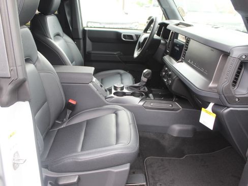 New 2026 Ford Bronco Big Bend AWD/4WD image 12