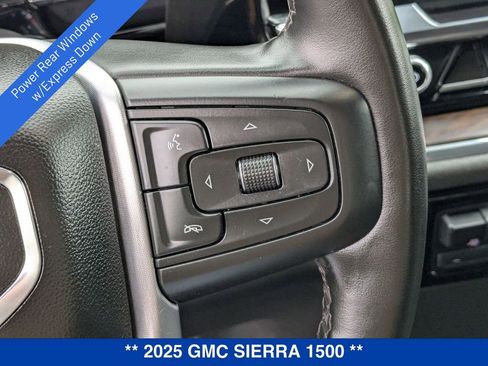 Used 2025 GMC Sierra 1500 SLT image 21
