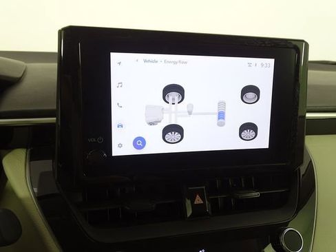 Used 2023 Toyota Corolla LE image 28