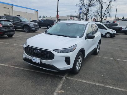 Used 2024 Ford Escape Active