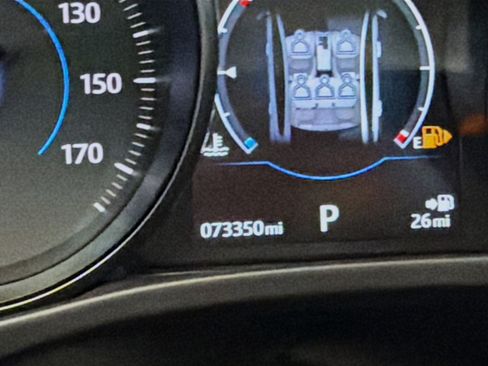 Used 2017 Jaguar XE Prestige RWD image 8