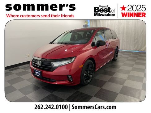 Used 2024 Honda Odyssey Sport image 2