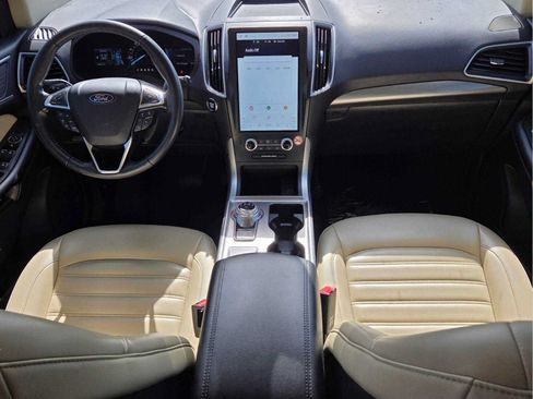 Used 2024 Ford Edge SEL AWD/4WD image 8