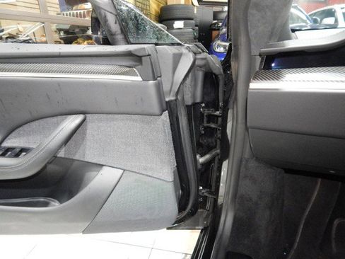 Used 2021 Tesla Model S Plaid image 33