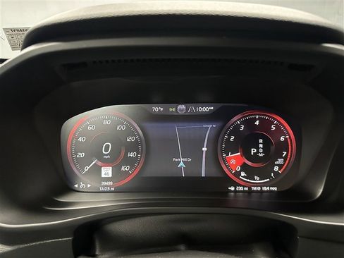 Used 2022 Volvo XC40 T5 R-Design w/ Climate Package image 26