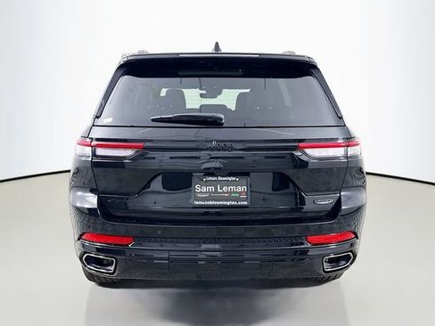 New 2025 Jeep Grand Cherokee Summit w/ Obsidian Package image 6