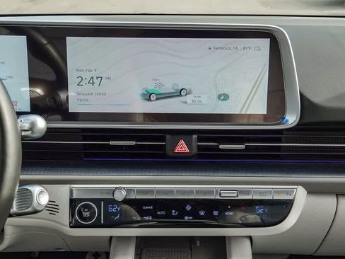 Used 2024 Hyundai Ioniq 6 Limited image 12