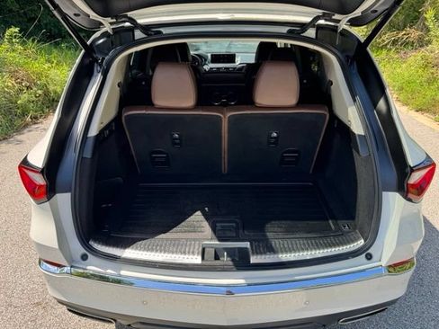 Used 2023 Acura MDX SH-AWD w/ Advance Package image 15