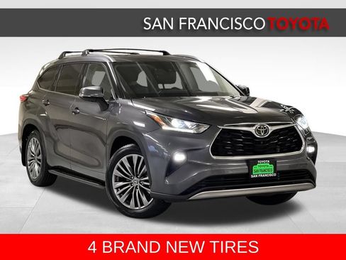 Used 2022 Toyota Highlander Platinum AWD/4WD image 7