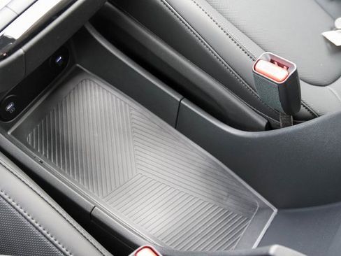 New 2026 Hyundai Ioniq 5 SEL image 13