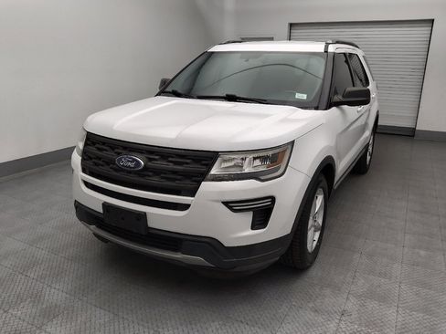 Used 2019 Ford Explorer XLT FWD image 15