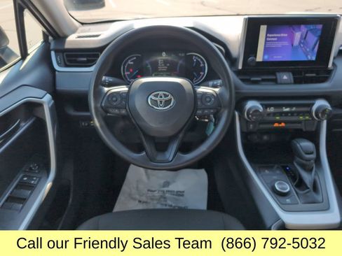 Certified 2025 Toyota RAV4 LE AWD/4WD image 14