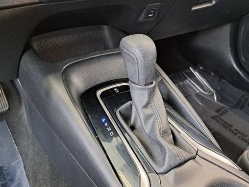 Used 2024 Toyota Corolla LE FWD image 17