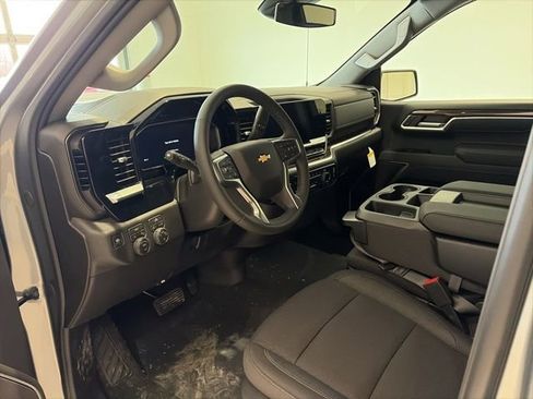 New 2026 Chevrolet Silverado 1500 LT image 9