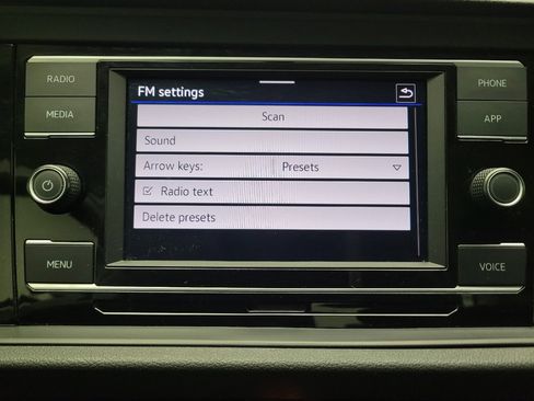 Used 2021 Volkswagen Jetta S w/ Driver Assistance Package image 25