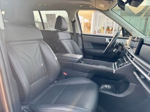 Used 2024 Hyundai Santa Fe XRT image 11