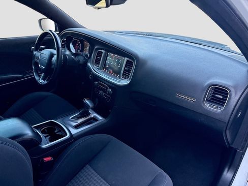 Used 2019 Dodge Charger Scat Pack image 27