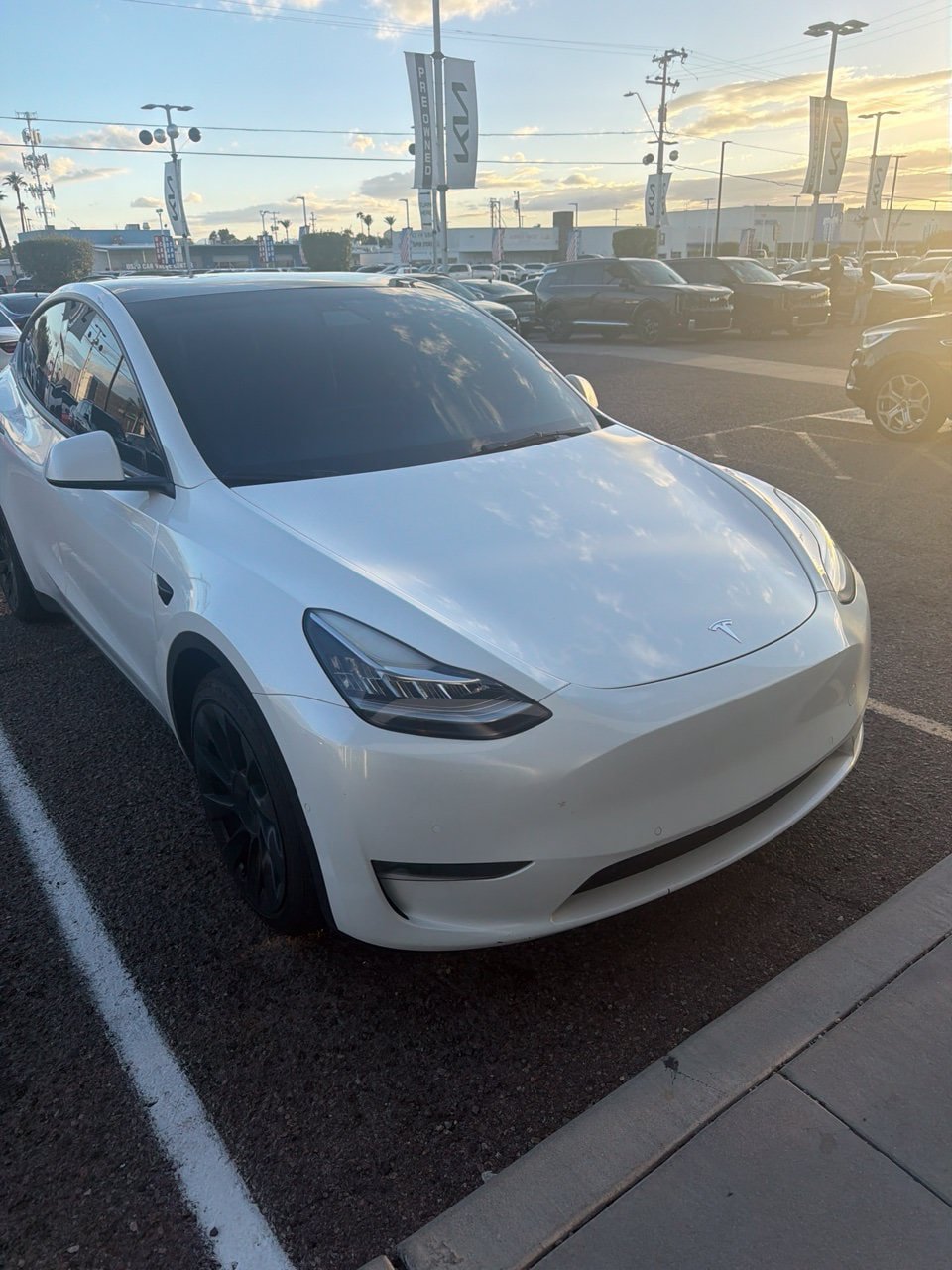 Used 2021 Tesla Model Y Long Range AWD/4WD image 15