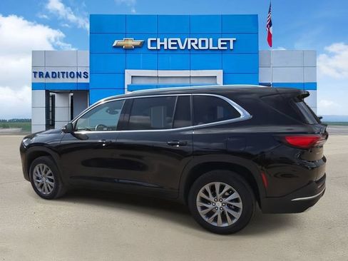 Certified 2025 Buick Enclave Preferred FWD image 7