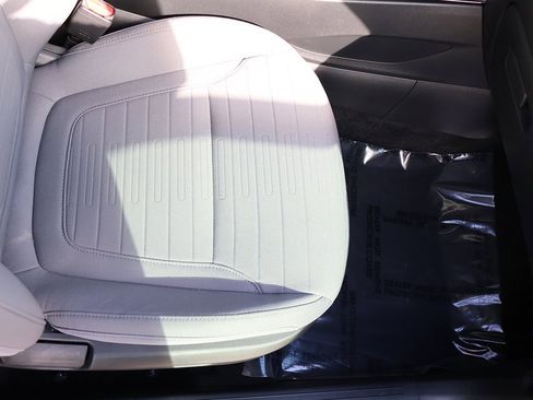 Used 2024 Hyundai Santa Cruz SEL w/ Activity Package image 32