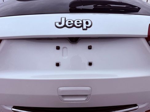 Used 2019 Jeep Grand Cherokee Summit image 41