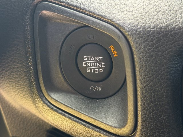 Used 2024 Jeep Wrangler Unlimited AWD/4WD image 21