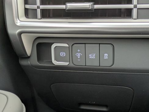 Used 2026 Hyundai Santa Fe SEL AWD/4WD image 17