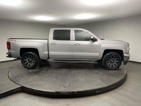 Used 2017 Chevrolet Silverado 1500 LT w/ All Star Edition AWD/4WD image 8