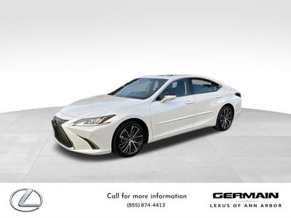 Used 2023 Lexus ES 250 w/ Premium Package