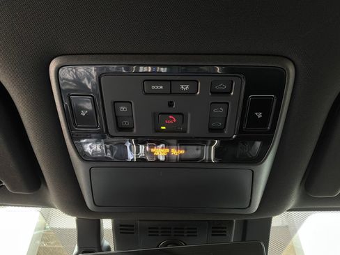New 2026 Toyota Grand Highlander AWD Hybrid image 18