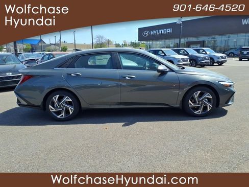 New 2026 Hyundai Elantra Limited image 6