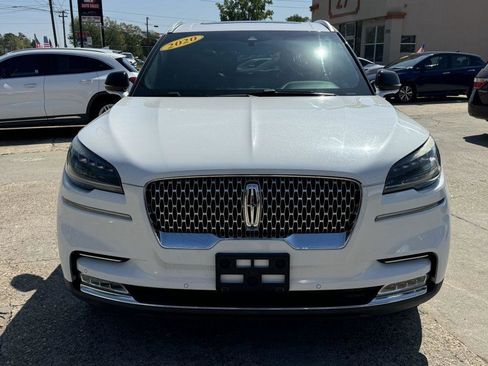 Used 2020 Lincoln Aviator Reserve w/ Elements Package Plus image 2