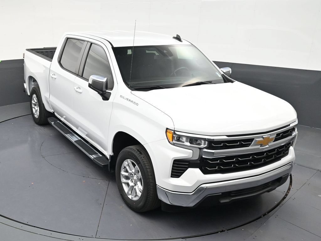 Used 2024 Chevrolet Silverado 1500 LT RWD image 15