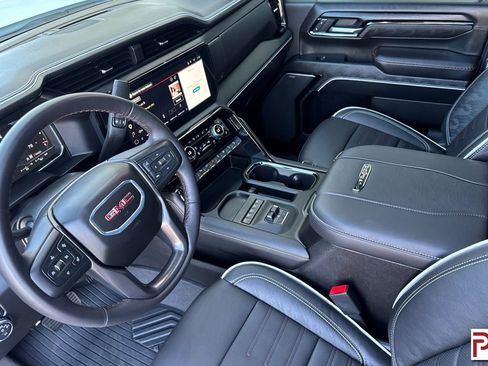 Certified 2025 GMC Sierra 2500 AT4X w/ AT4X AEV Edition AWD/4WD image 10