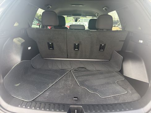 Used 2025 Chevrolet Equinox LT FWD image 34
