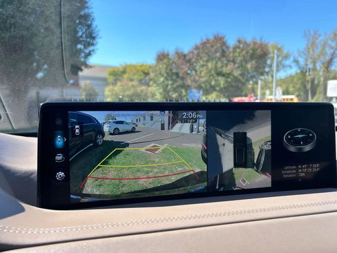 Used 2023 Genesis GV80 2.5T Prestige w/ Prestige Package image 17