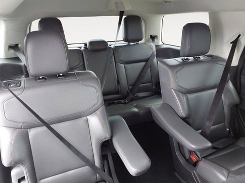 Certified 2025 Ford Expedition Active AWD/4WD image 13