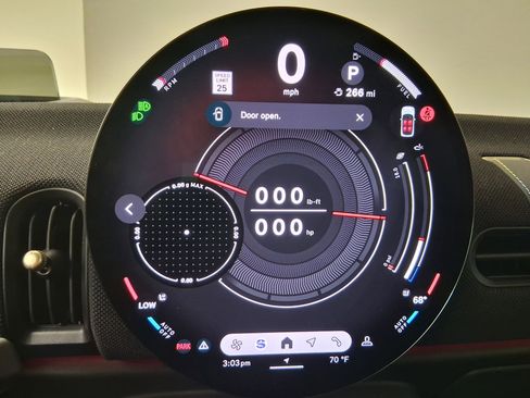 Used 2025 MINI Cooper 2-Door Hardtop image 15