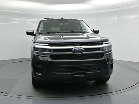 Certified 2024 Ford Expedition Max XLT image 25
