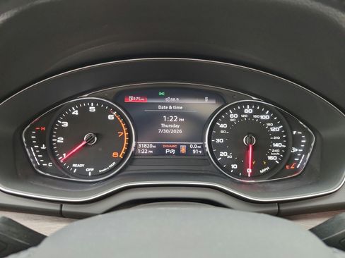 Used 2023 Audi Q5 2.0T Premium w/ Convenience Package AWD/4WD image 9