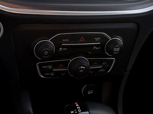 Used 2022 Dodge Charger SXT w/ Blacktop Package image 13