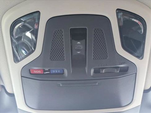 Certified 2023 Subaru Outback Touring XT image 22