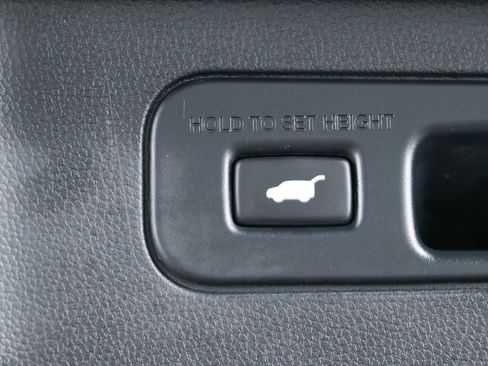 Used 2023 Honda Pilot EX-L image 31