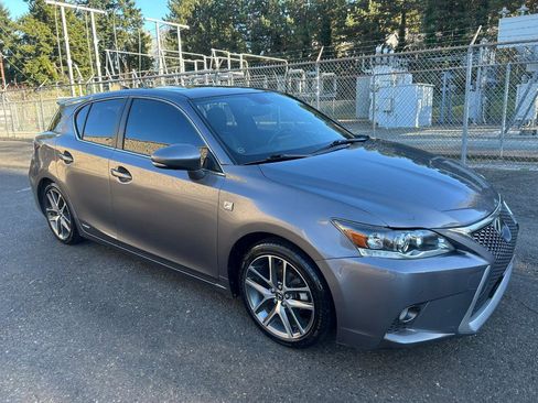 Used 2014 Lexus CT 200h w/ F Sport w/Nuluxe Interior image 3
